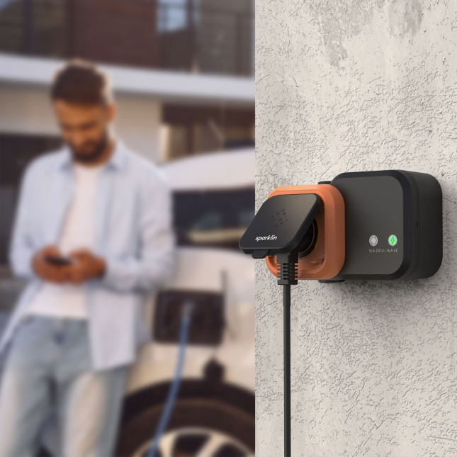 Spark 1 — Prise renforcée connectée 3,7 kW Sparklin